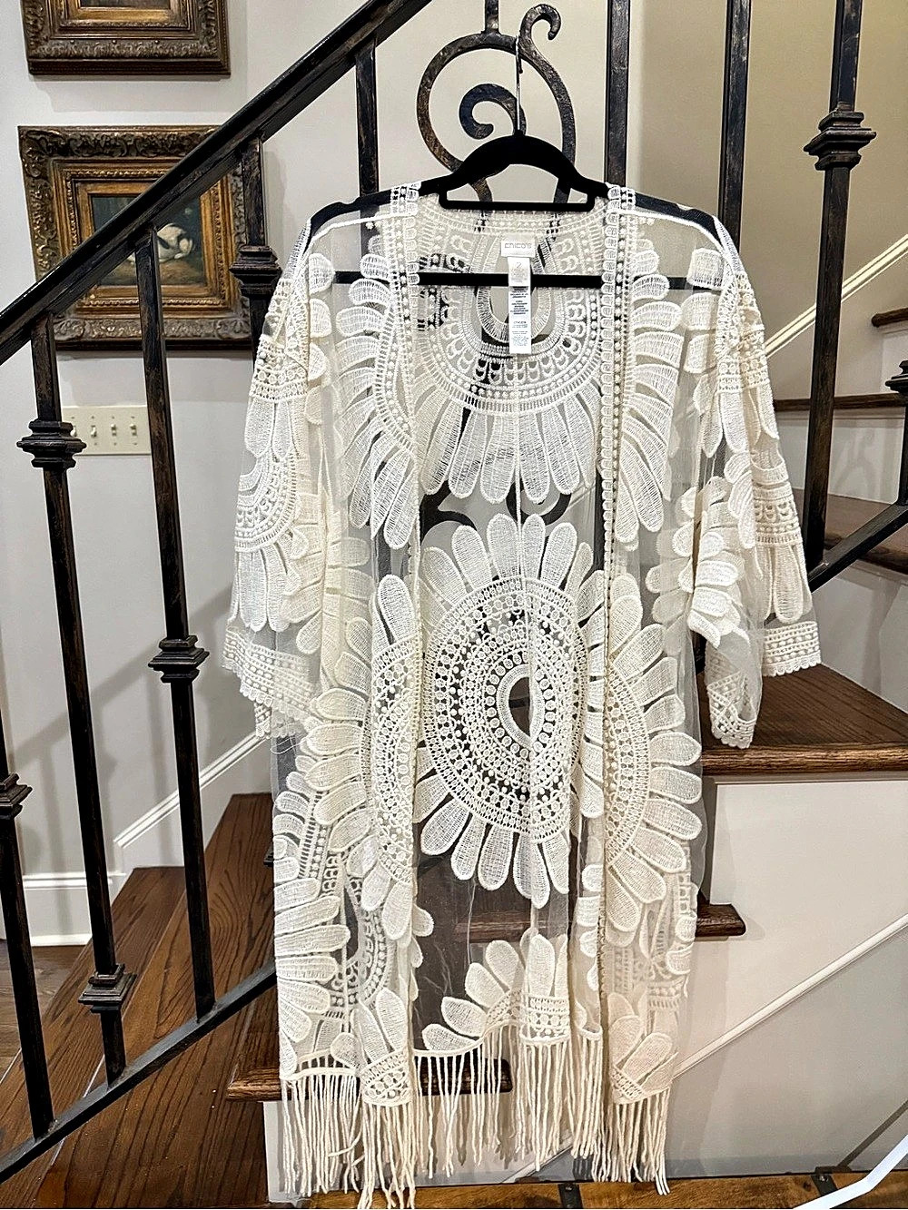 Chicos Geometric Lace Coverup in White Size 2 Like New